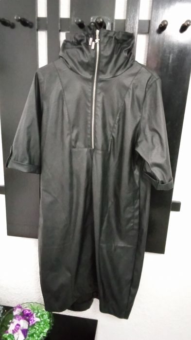 Кожена дамска рокля от кожа