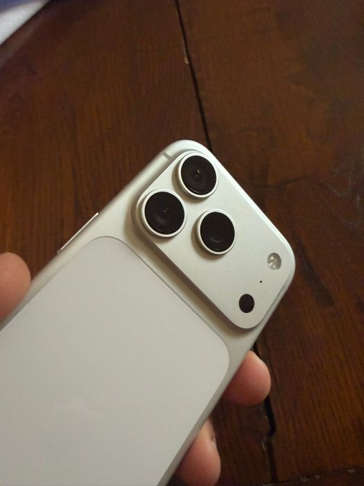 Iphone 17 PRO, 256gb, alb/gri