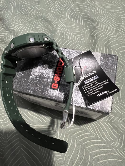 Casio G-SHOCK Oak, Green, Tough solar, Bluetooth.