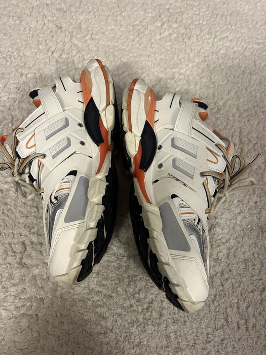 Balenciaga Track 42