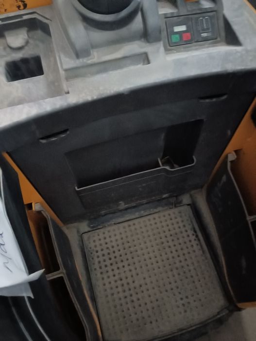 Продам вилочный погрушик