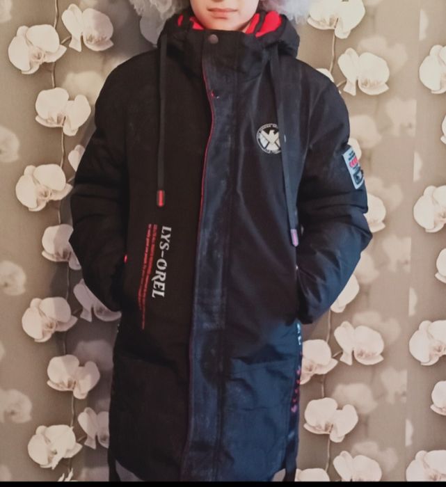 Продам зимнюю куртку