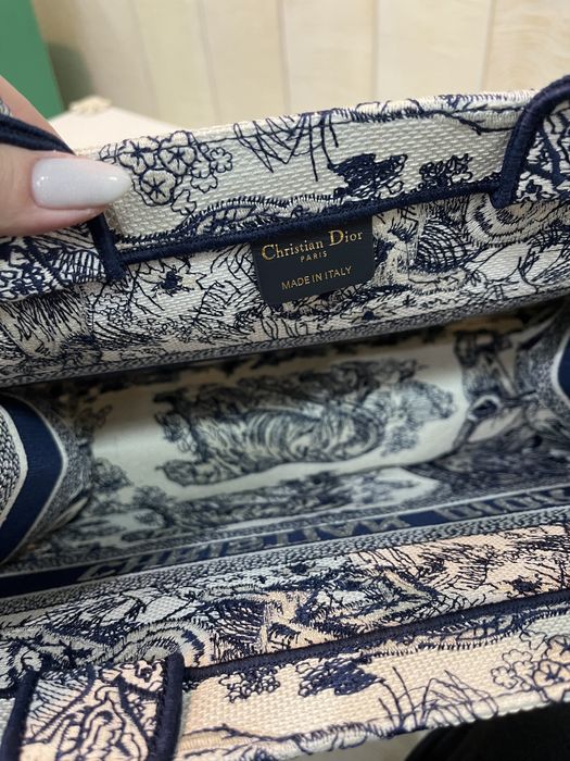 Dior Book Tote сумка