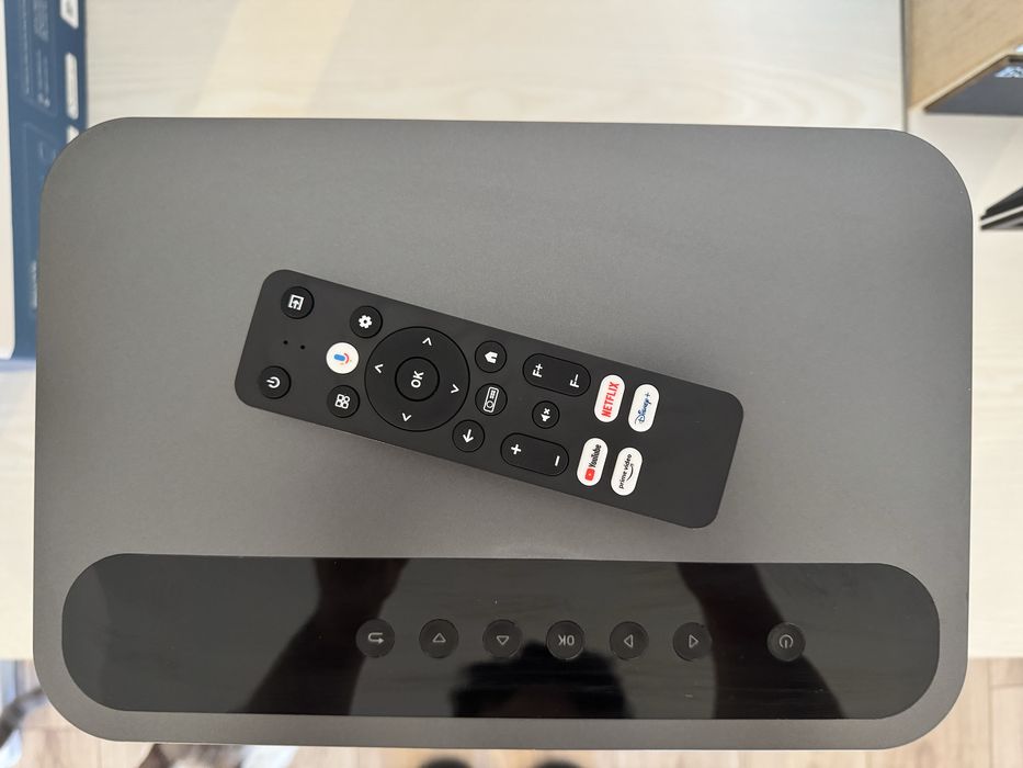 Etoe Whale Pro videoproiector 1080p & 4k  1500 ANSI Lumens