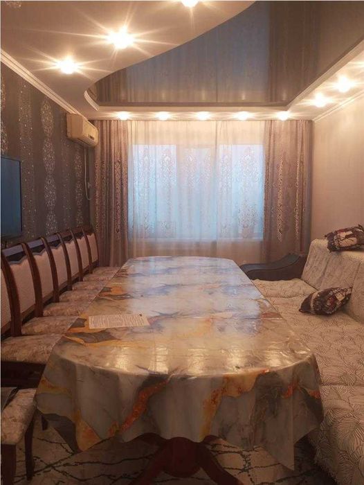 Трёхкомнатная квартира в самом центре — пр. Металлургов, 4 микрорайон!