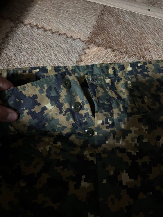 Комуфляжные брюки размер 100