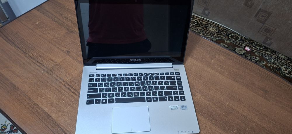 Ноутбук  ASUS S400CA