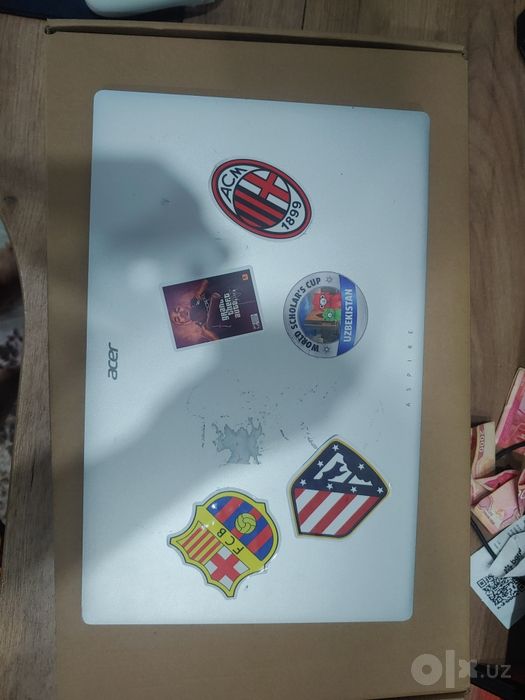 Acer aspire al15