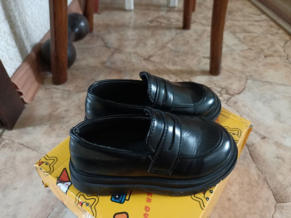 Туфли на девочку