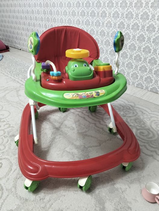 Продам ходунок 8 тыс