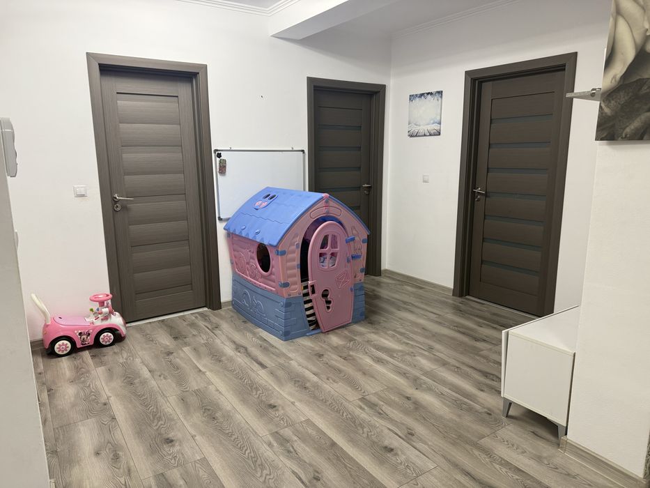 De vânzare: Apartament cu 2 camere, cu Terasă deasupra – Zonă stadion