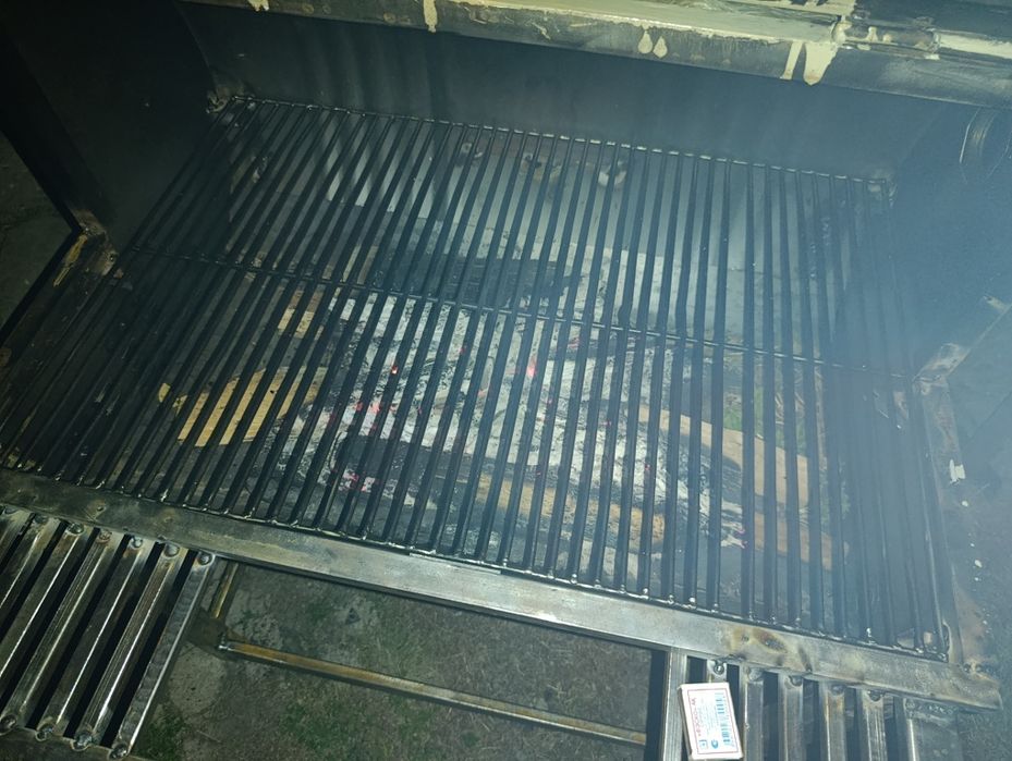Мангал-BBQ с дымоходом