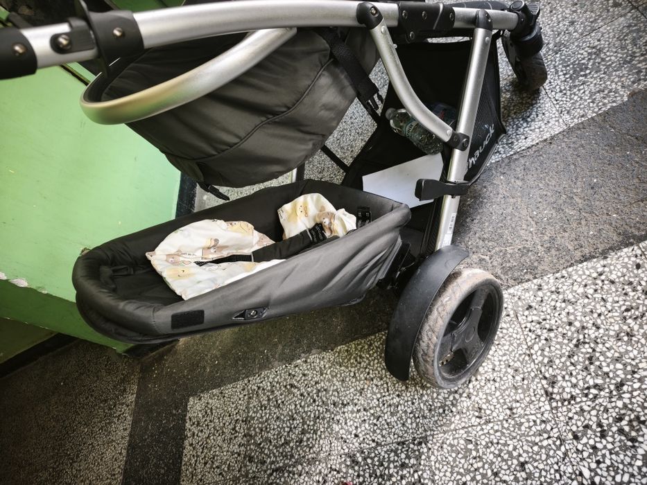 Количка за породени деца