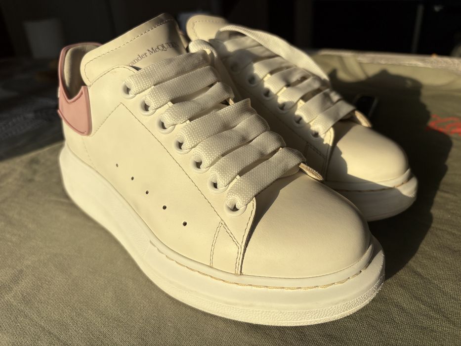 Alexander McQueen Oversized Sneaker, бели кожени кецове, размер 36.5
