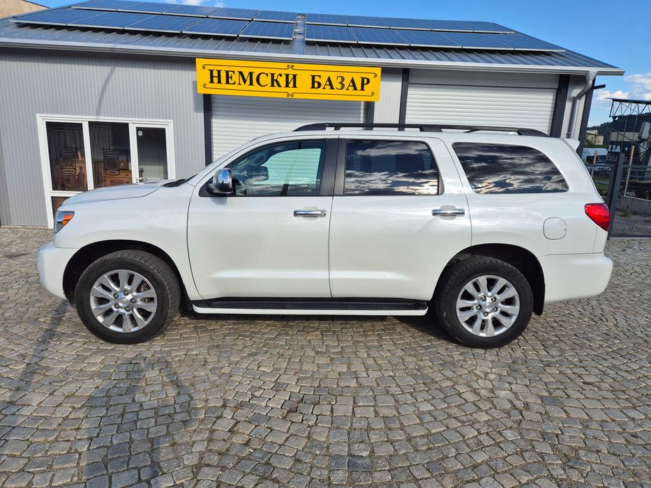 Toyota Sequoia 5.7 PLATINUM