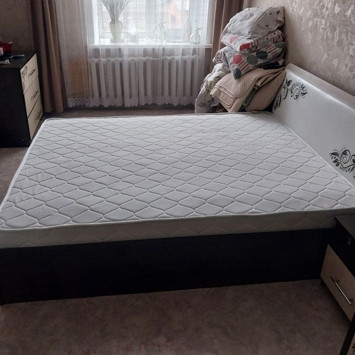 Продам матрас новый