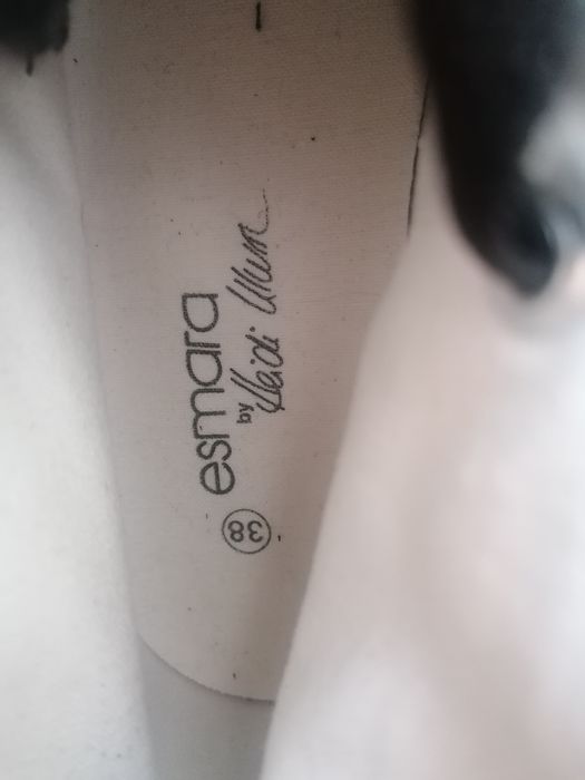 Нови Дамски кецове Англия