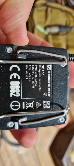 Брошки Sennheiser EW 100 G3 но честоти 626-686 MHz