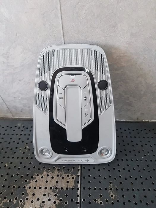 Plafoniera fata audi a6 c8 4k 4k0947135ae