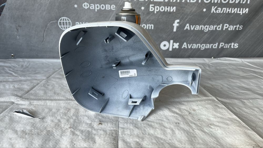 Капак на огледало Peugeot Partner/Peugeot Rifter/toyota Proace