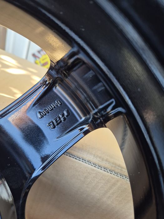 Джанти Rial 15 цола , 5х100 , 6j , et38  Vw Toyota  Audi  Skoda Subaru