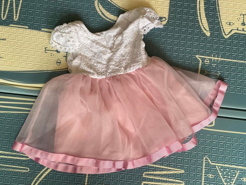 Бебешки рокли 3-6 и 6-9