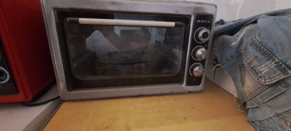 Продам пылесосы, эл. Духовка