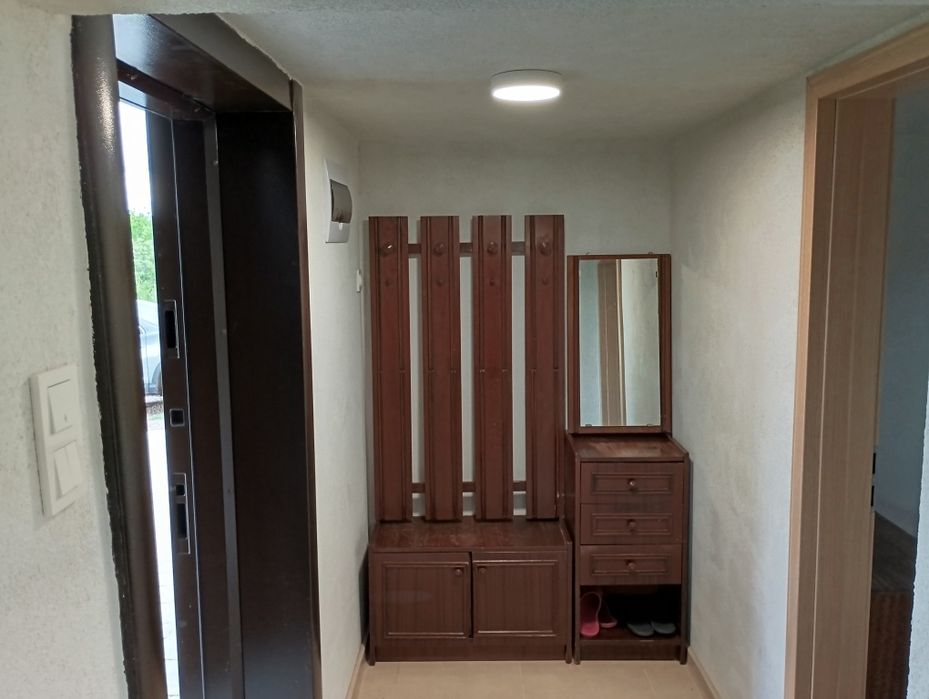 Продава къща с.о Лозницата Директно от собственик