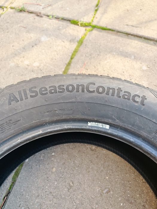 Всесезонни гуми Continental AllSeasonContact 215/65/R17 V DOT 2122