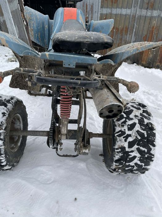 Vând ATV 125cc .