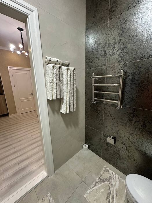 Яккасарай Бмв мойка 2хКом/3/6 Новостройка