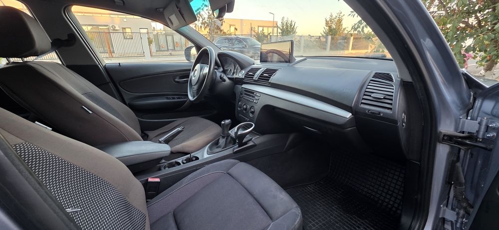 BMW Seria 1 116, Benzina 2.0