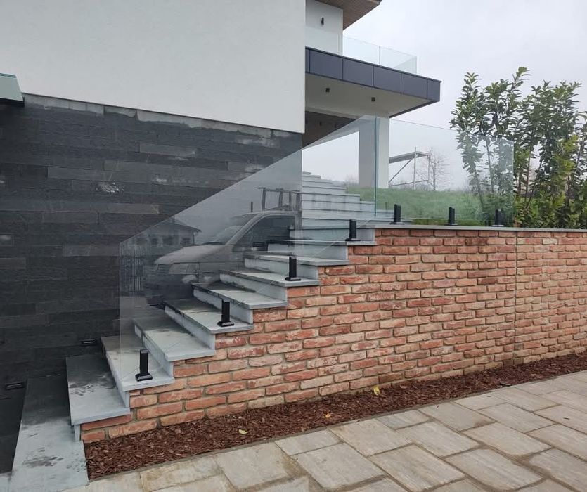 Balustrade Sticlă la comanda