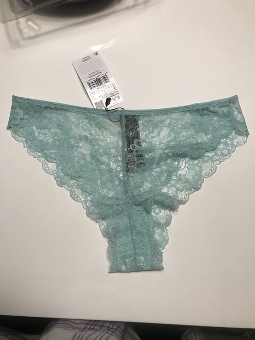 Нови бикини MANGO S размер