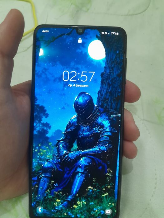 Самсунг А22 телфон