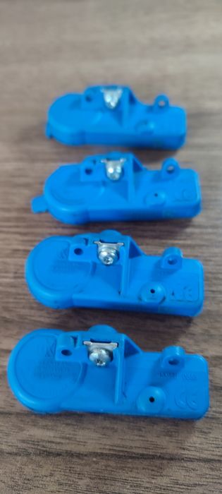 Датчици за налягане в гумите за опел