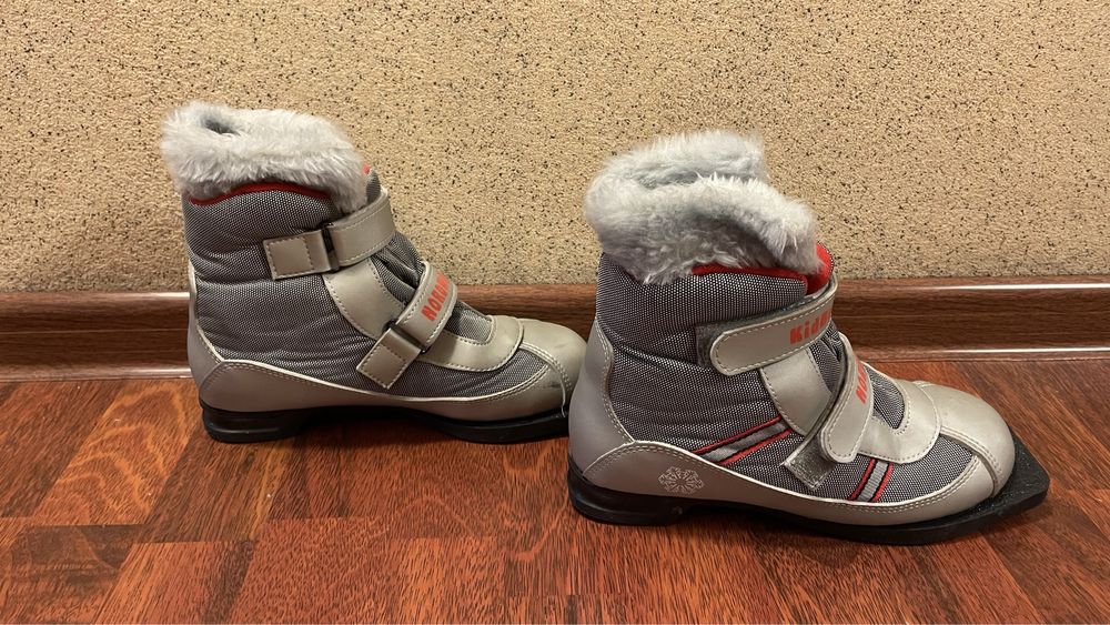 Детские лыжи с ботинками