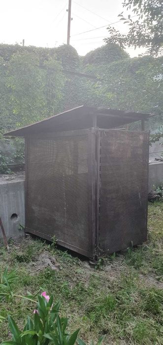Бесплатно отдам вольер
