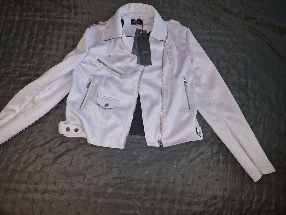 Дамско късо яке Only