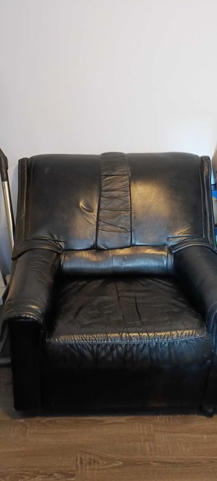 Кожен диван и фотьоил