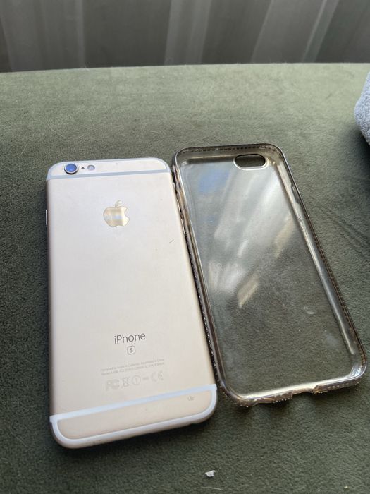 Iphone 6S  gold 64