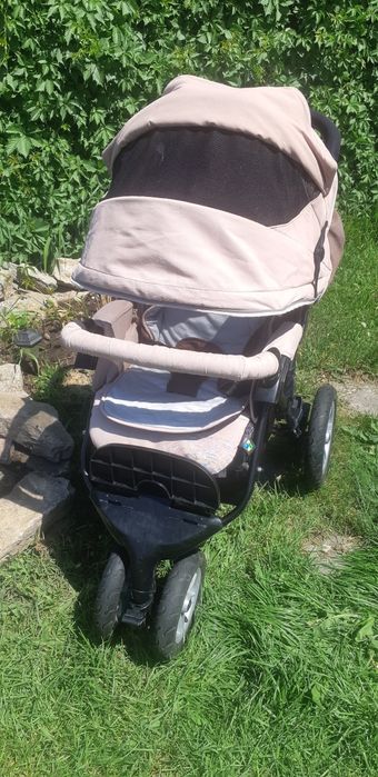 Продаю детскую коляску б/у