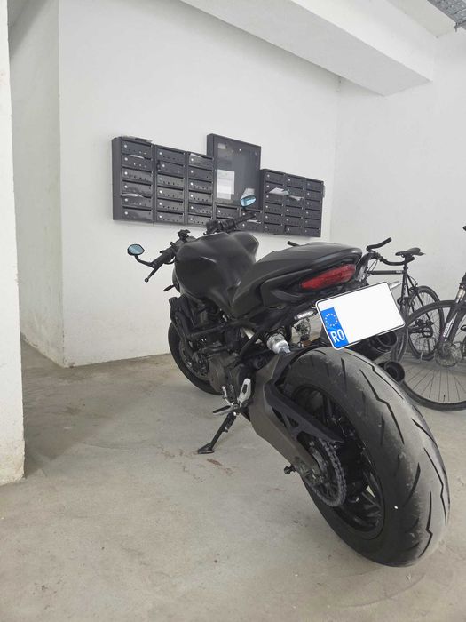 Ducati monster 821 Dark Revizie majora facuta.