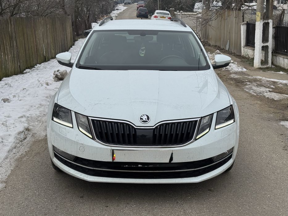 Fata completa skoda octavia 3 1.6 tdi 2017 motor DDYA DSG SMT LP9F