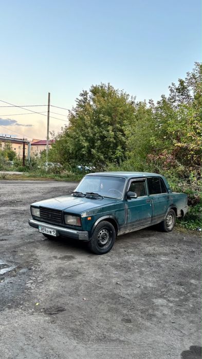 Продам Ваз 2107 на ходу инжектор