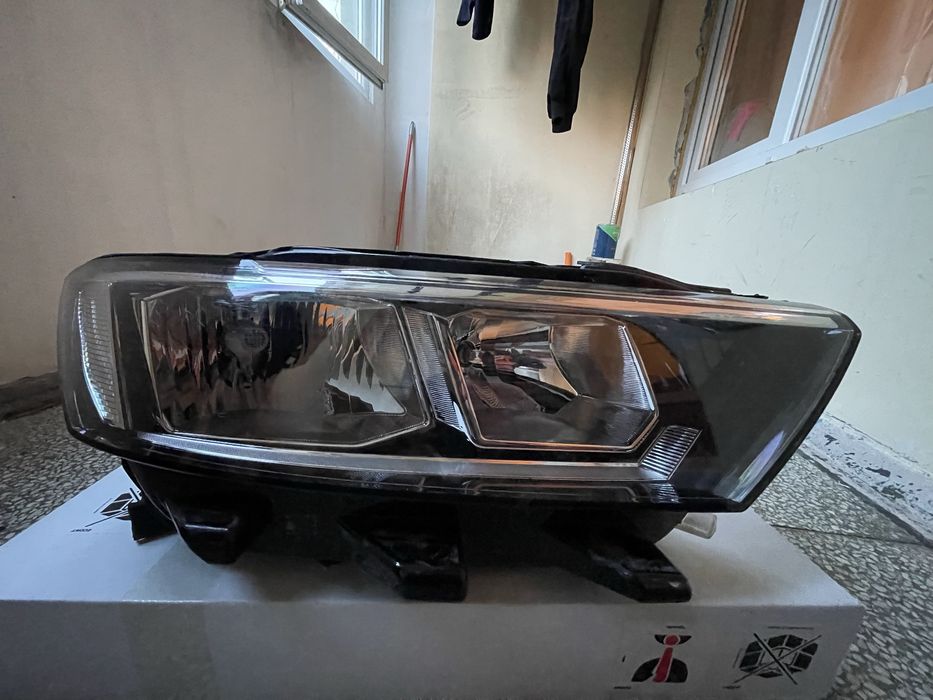 Десен фар Vw T-Roc