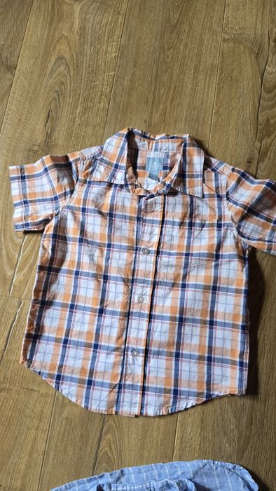 Лот от елек Zara 3-4г, четири ризи- 3-4г и едни къси панталони.