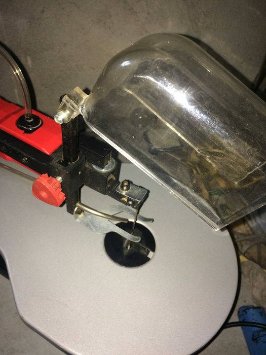 Контурен трион Einhell TC-SS 405 E