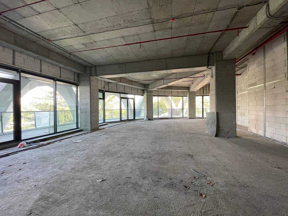 Торговое помещение / офис в аренду в NRG "U-Tower". 239кв.м.