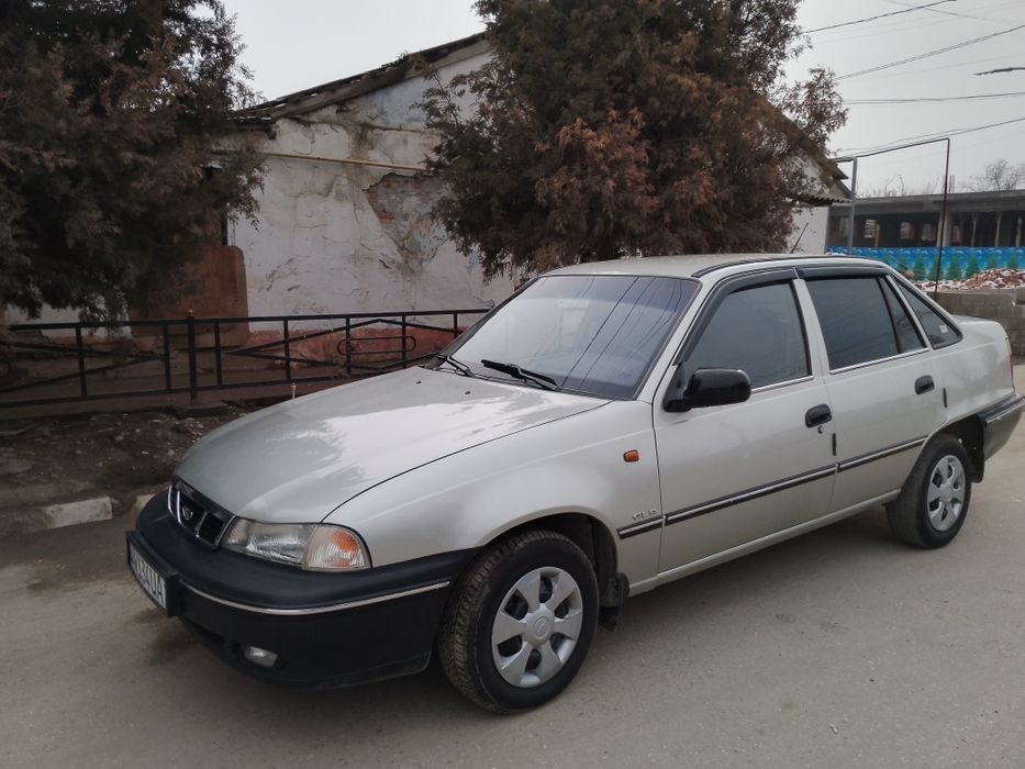 Нексии 1 сотилади